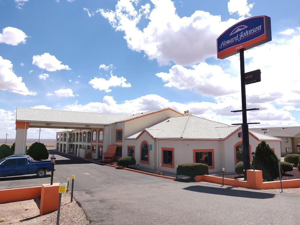 Howard Johnson By Wyndham Holbrook Exterior photo