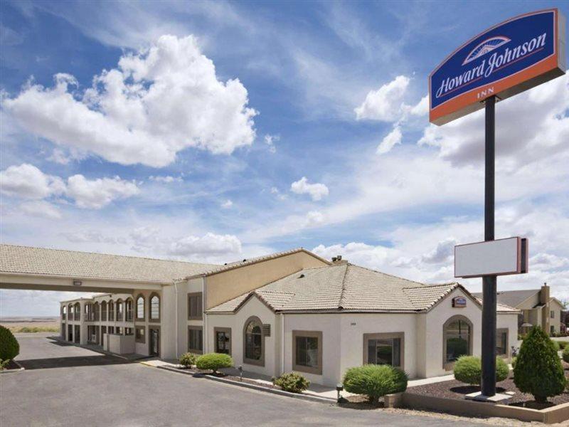 Howard Johnson By Wyndham Holbrook Exterior photo
