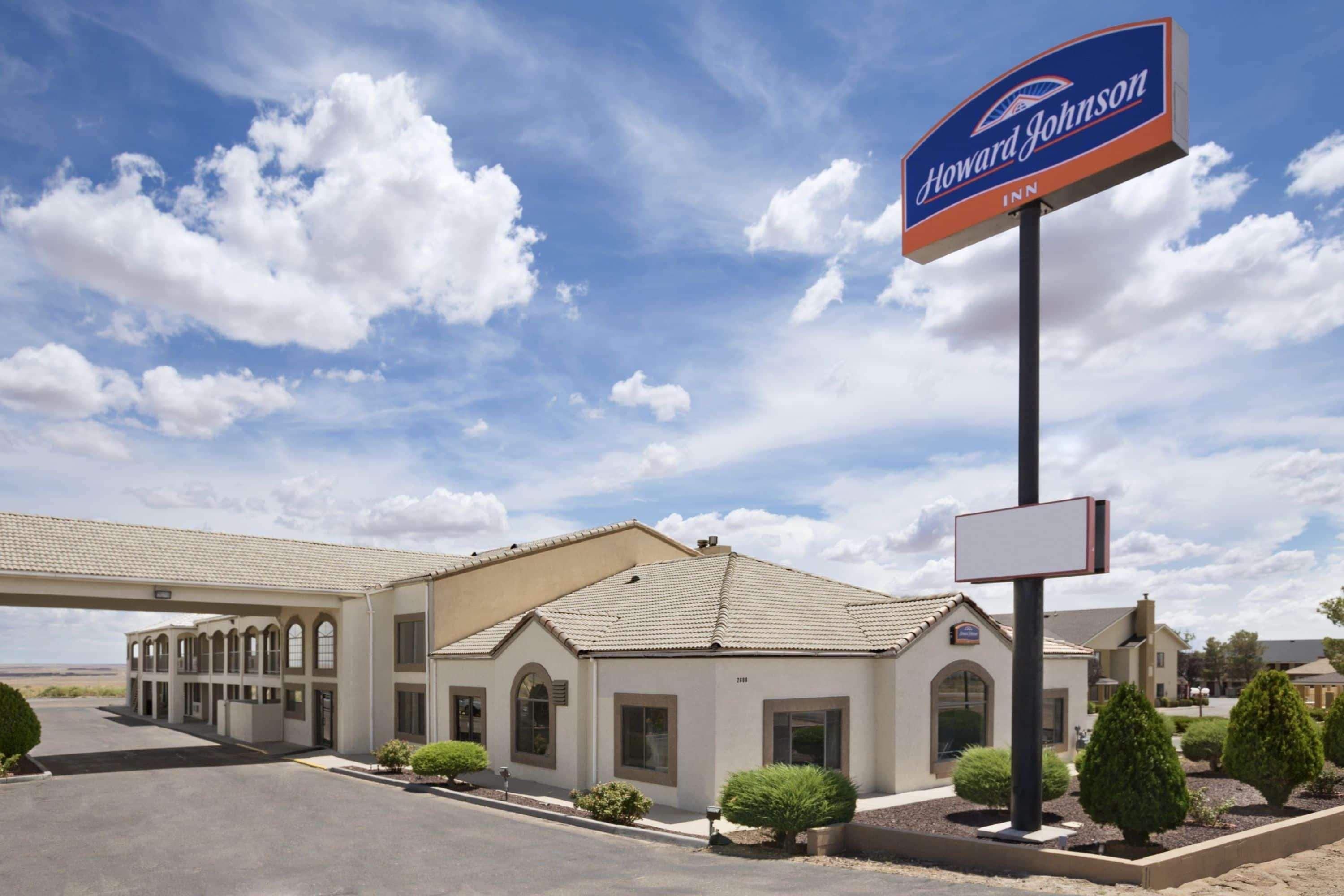 Howard Johnson By Wyndham Holbrook Exterior photo